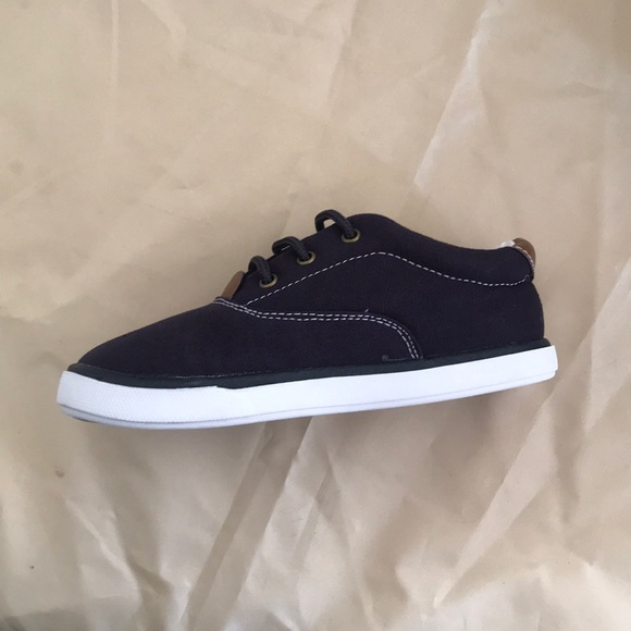 Baby deer - Picture 2 of 4